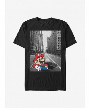 Nintendo Black Mario Street Thinker Unisex T-Shirt